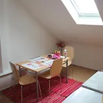 Apartman Cozy In Heart Of *